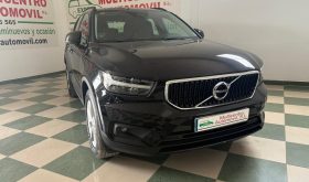 VOLVO XC40 2.0 D3 MOMENTUM 150 CV