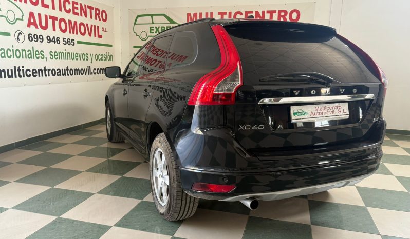 VOLVO XC60 2.0 2WD KINETIC 150 CV lleno