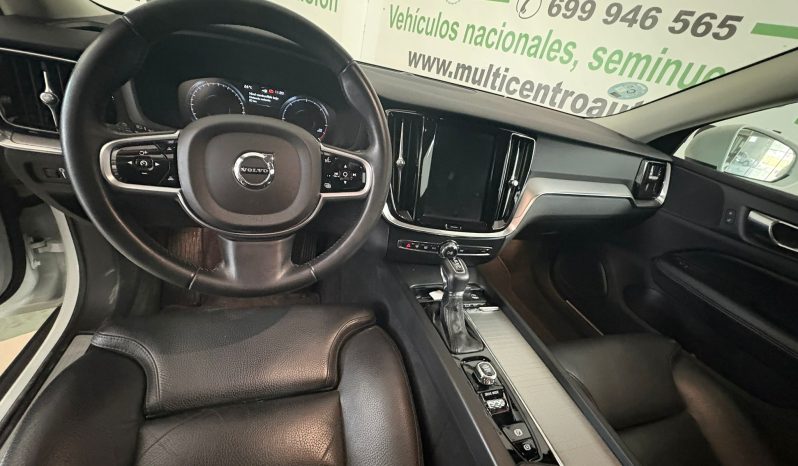 VOLVO V60 CROSS COUNTRY 2.0 D4 AWD 190 CV lleno