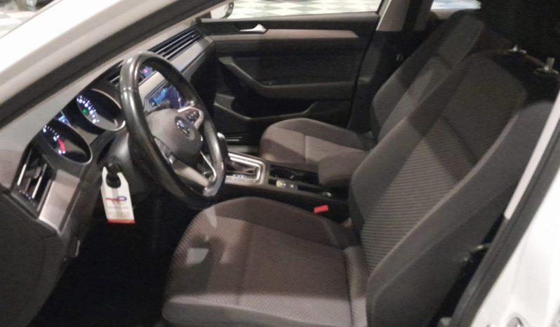 VOLKSWAGEN PASSAT VARIANT 1.6 TDI DSG BUSINESS 120 CV lleno