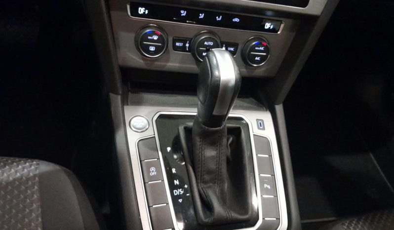 VOLKSWAGEN PASSAT VARIANT 1.6 TDI DSG BUSINESS 120 CV lleno