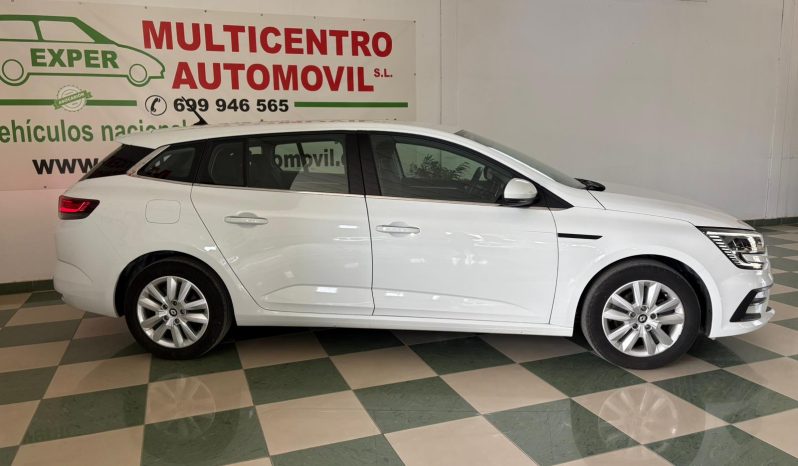 RENAULT MEGANE SPORT TOURER 1.5 BLUE DCI EQUILIBRE 115 CV lleno