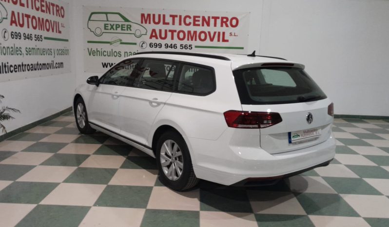 VOLKSWAGEN PASSAT VARIANT 1.6 TDI DSG BUSINESS 120 CV lleno