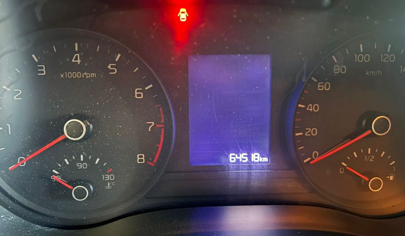 KIA STONIC 1.2 DPI CONCEPT 84 CV lleno