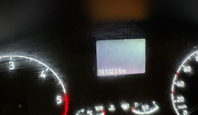 FORD TRANSIT CUSTOM 2.O TDCI 300 AMBIENTE SWB 105 CV 6 PLAZAS lleno