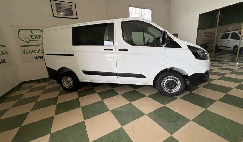 FORD TRANSIT CUSTOM 2.O TDCI 300 AMBIENTE SWB 105 CV 6 PLAZAS lleno