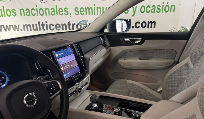 VOLVO XC60 2.0 B4 D CORE AUTO 197 CV lleno